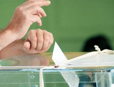 Ελιγμός Κυβέρνησης για ψήφο Ελλήνων Εξωτερικού: «Θα δούμε»